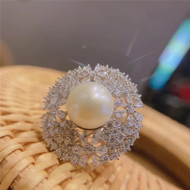 Elegant round shape diamond pearl rings for women