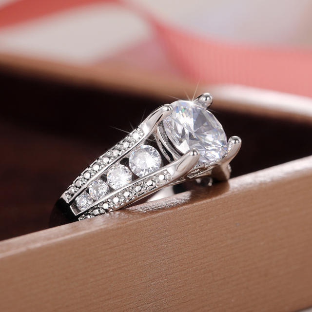 Classic wedding diamond rings