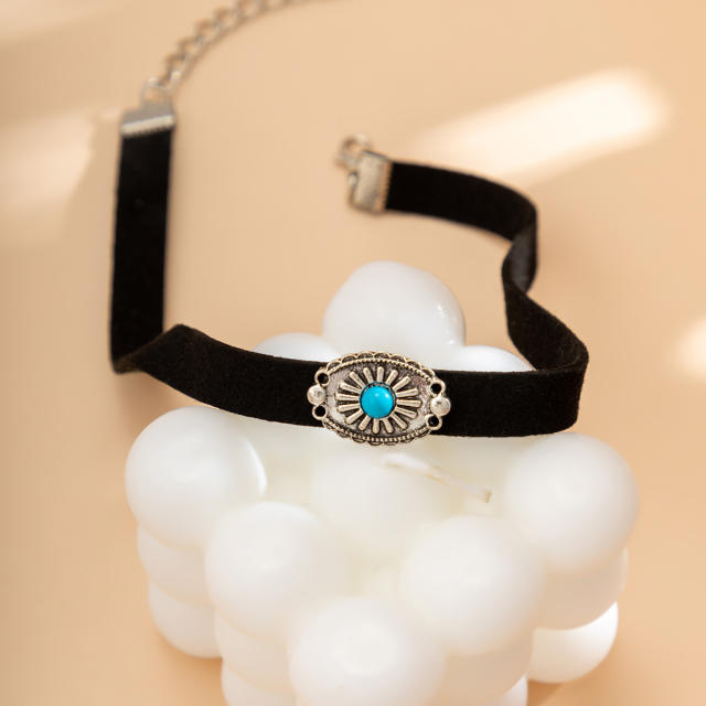 Vintage black velvet choker