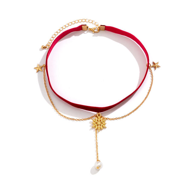 Vintage red velvet christmas choker