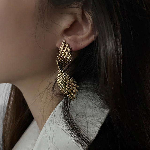 925 needle gold color braid design earrings