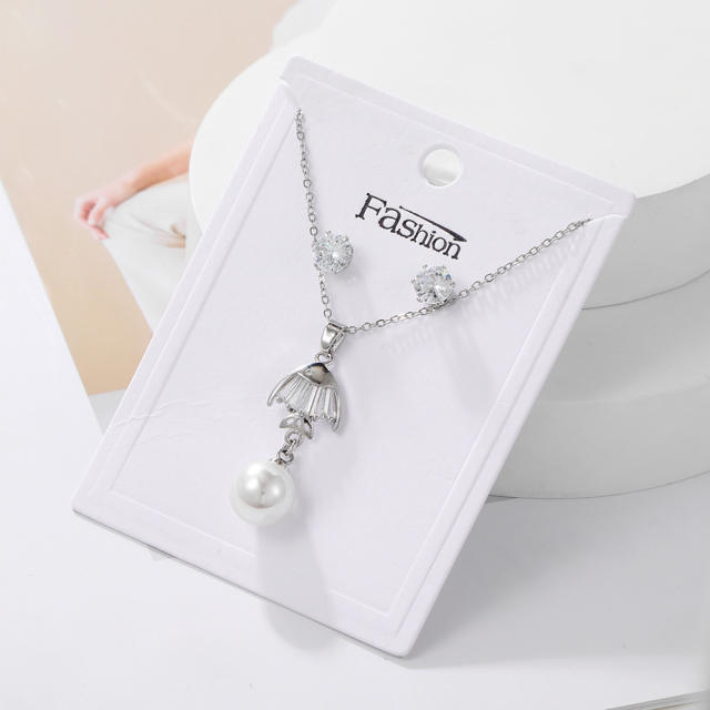 Korean fashion elegant pearl pendant diamond necklace set