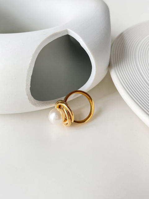 Korean fashion pearl stainless steel rings