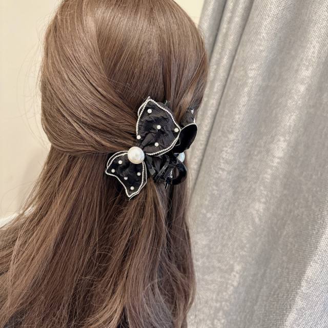 Elegant pearl beads setting bow hair claw clips