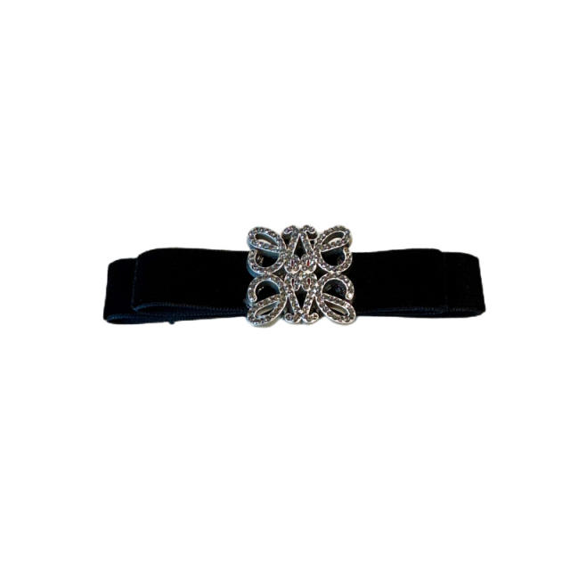 Luxury black velvet bow scrunchies french barrette