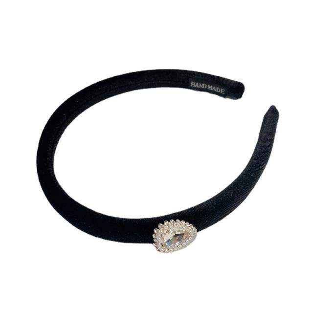 Winter design diamond heart black velvet hair claw headband