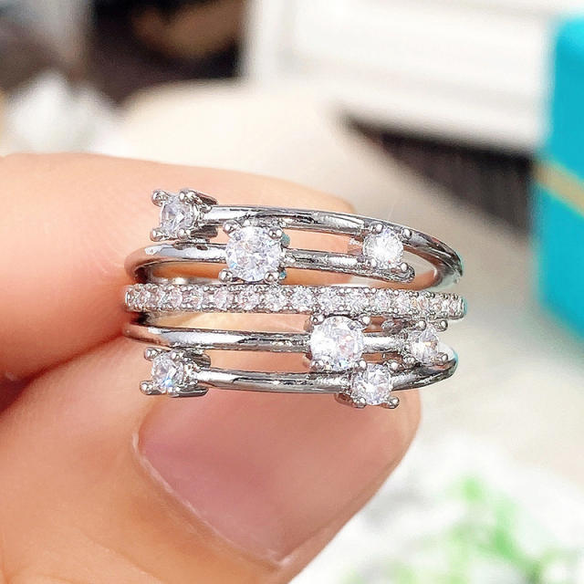 Eaby creative line diamond rings