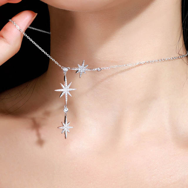 Elegant diamond star necklace