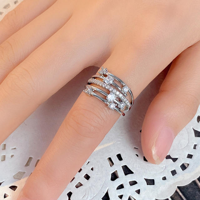 Eaby creative line diamond rings