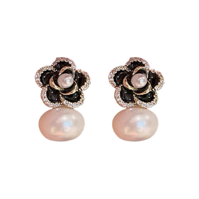 Classic black color camellia pearl studs earrings