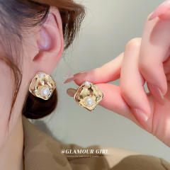 925 needle elegant square shape pearl beads studs earrings