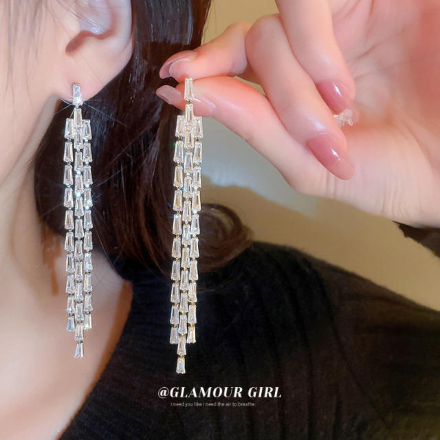Real gold plated diamond tassel earrings