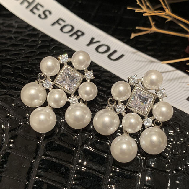 Baroque luxury pearl earrings