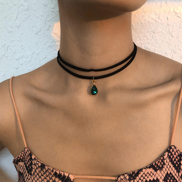 Vintage glass crystal drop two layer black choker