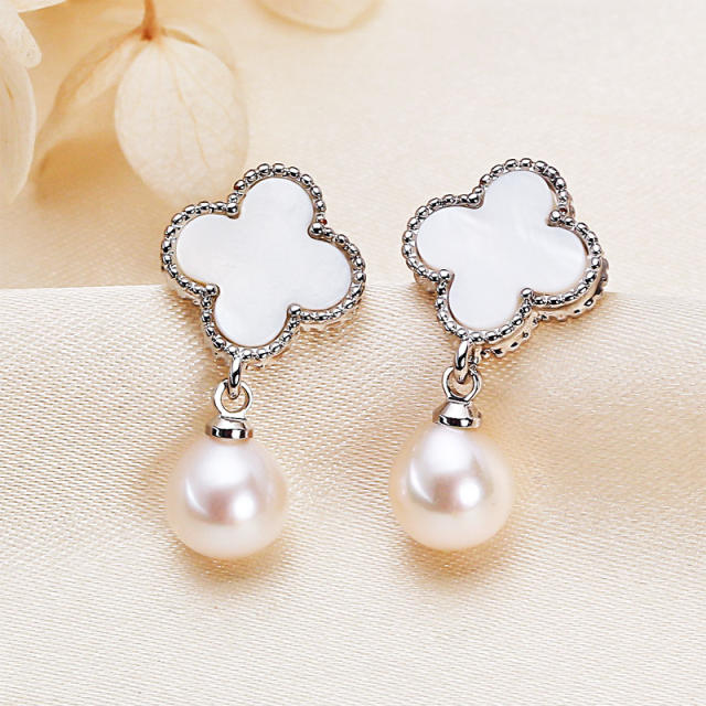 Classic korean fashion white clover water pearl drop earrings