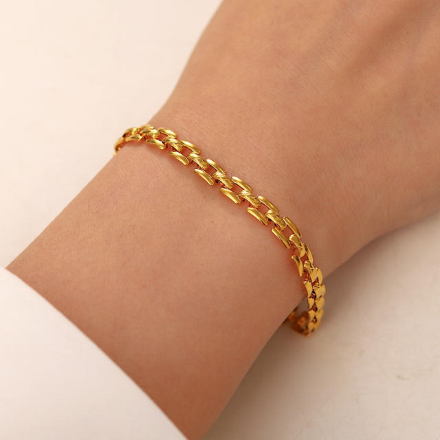 Easy match stainless steel chain bracelet