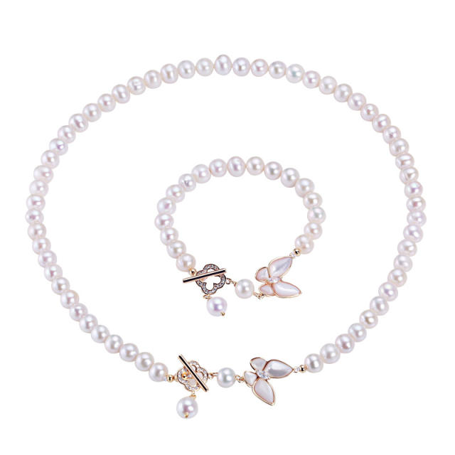 Water pearl elegant butterfly toggle necklace bracelet
