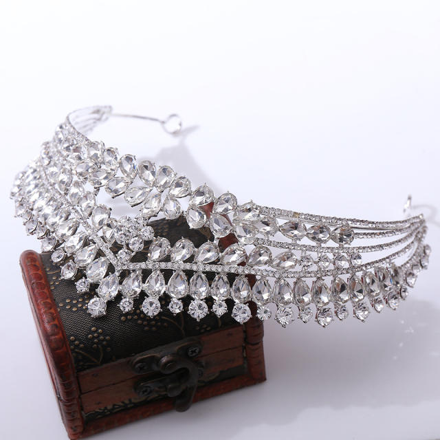 Luxury color glass crystal statement women crown