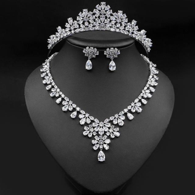 Luxury colorful cubic zircon statement crown necklace earring set
