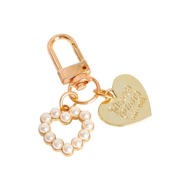 New design faux pearl beads heart shell keychain