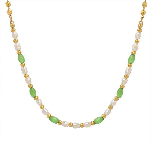 Elegant spring green color opal stone bead choker necklace