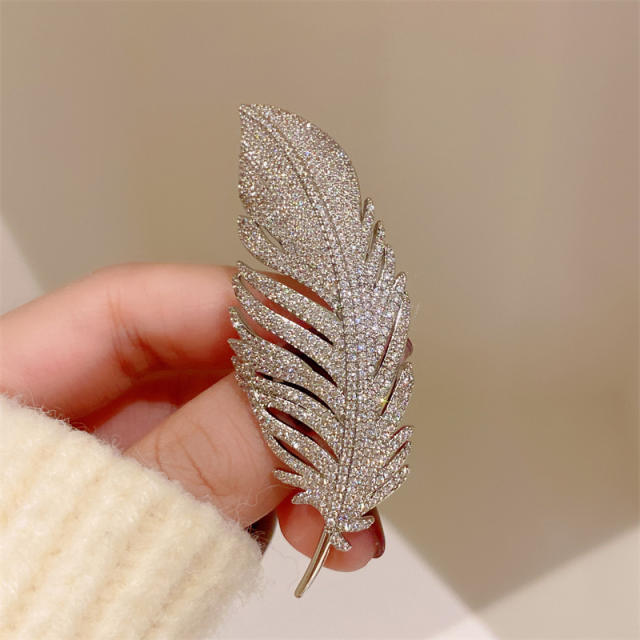 Korean fashion elegant pave setting diamond feather brooch
