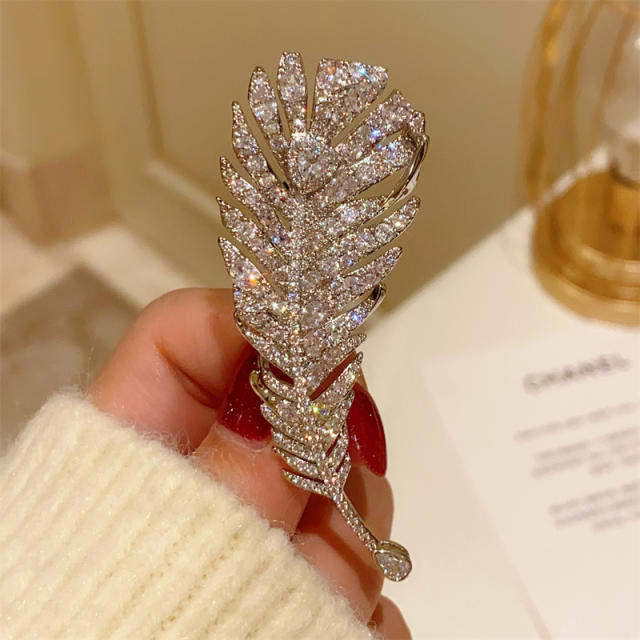 Delicate pave setting diamond feather brooch