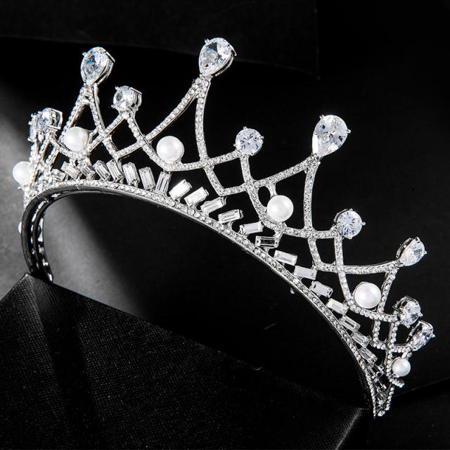 Korean fashion cubic zircon pearl setting crown