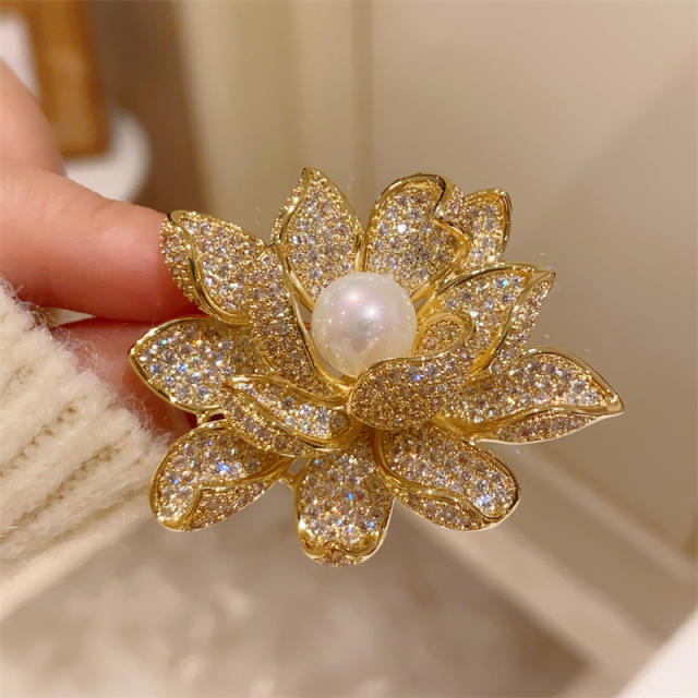 Classic pave setting diamond lotus brooch