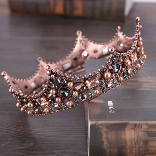 Vintage baroque metal crown