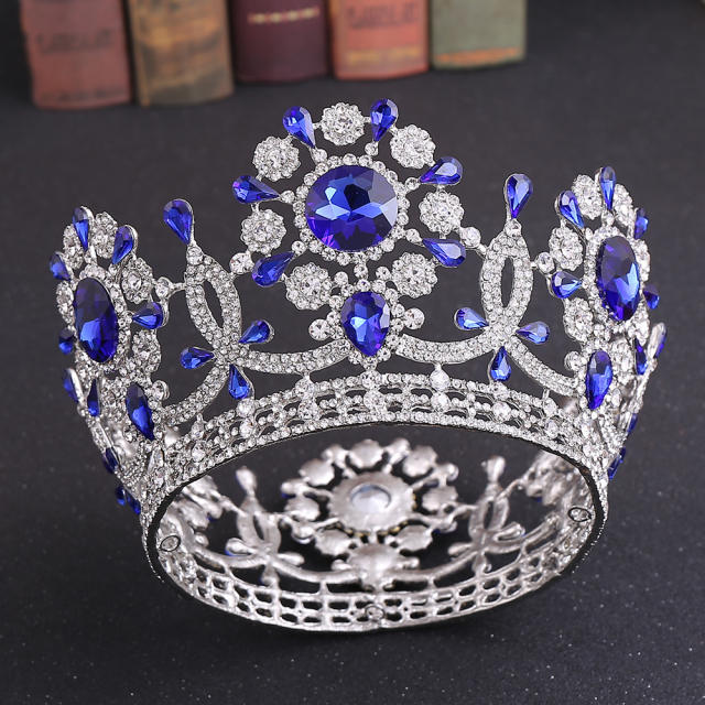 Luxury palace trend color glass crystal statement crown