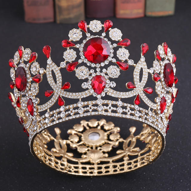 Luxury palace trend color glass crystal statement crown