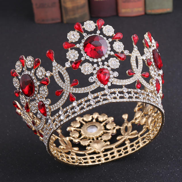 Luxury palace trend color glass crystal statement crown