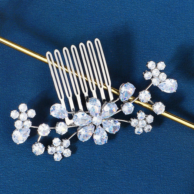 Elegant cubic zircon flower bridal hair combs