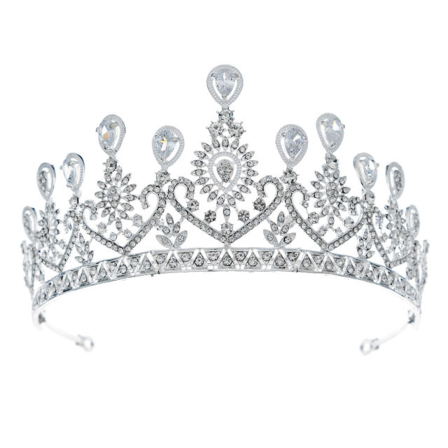 Luxury pave setting diamond handmade bridal crown