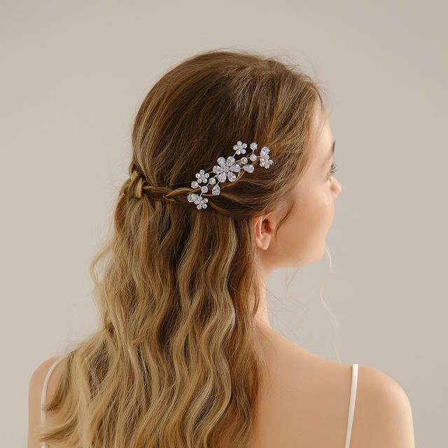 Elegant cubic zircon flower bridal hair combs
