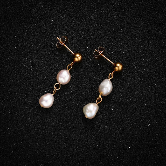 Korean fashion water pearl bead stainless steel earrings