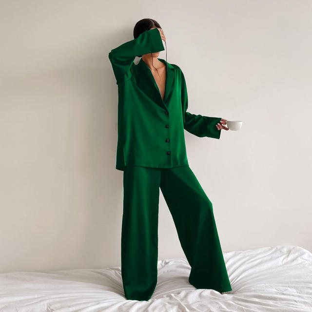 Long sleeve plain color satin pajamas