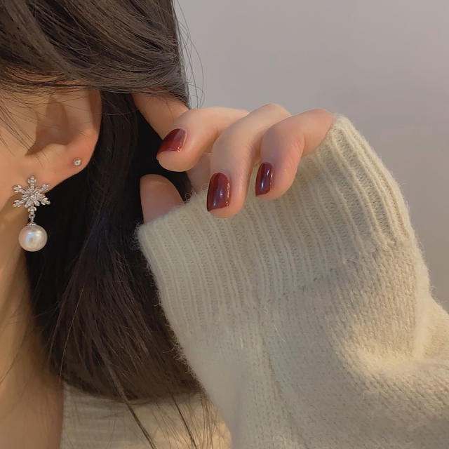 Elegant diamond snowflake pearl earrings