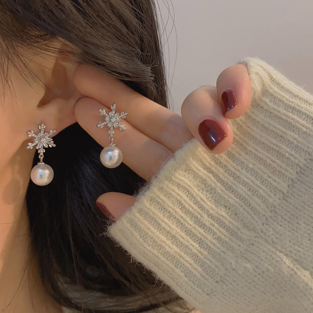 Elegant diamond snowflake pearl earrings