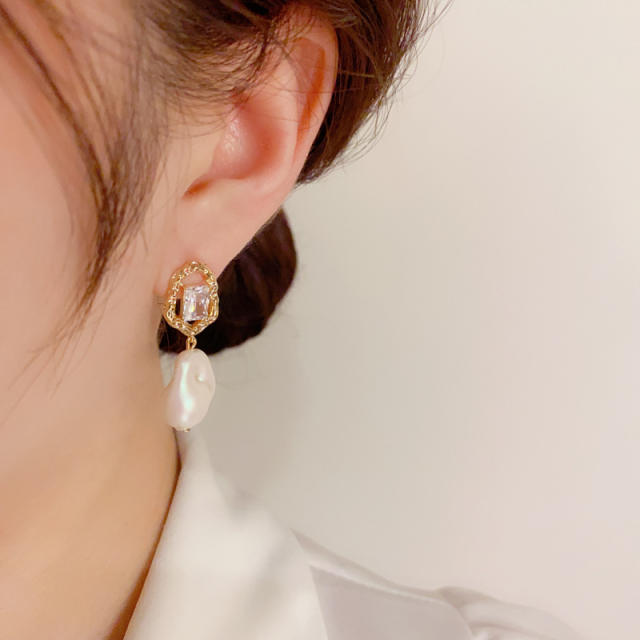 925 Needle baroque pearl drop earrings