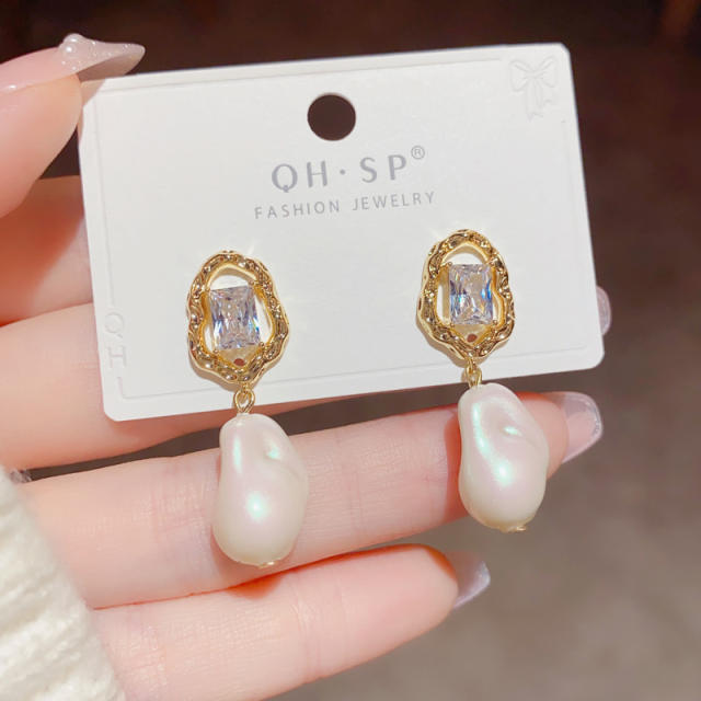 925 Needle baroque pearl drop earrings