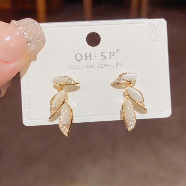 925 needle opal stone leaf tassel jacket earrings