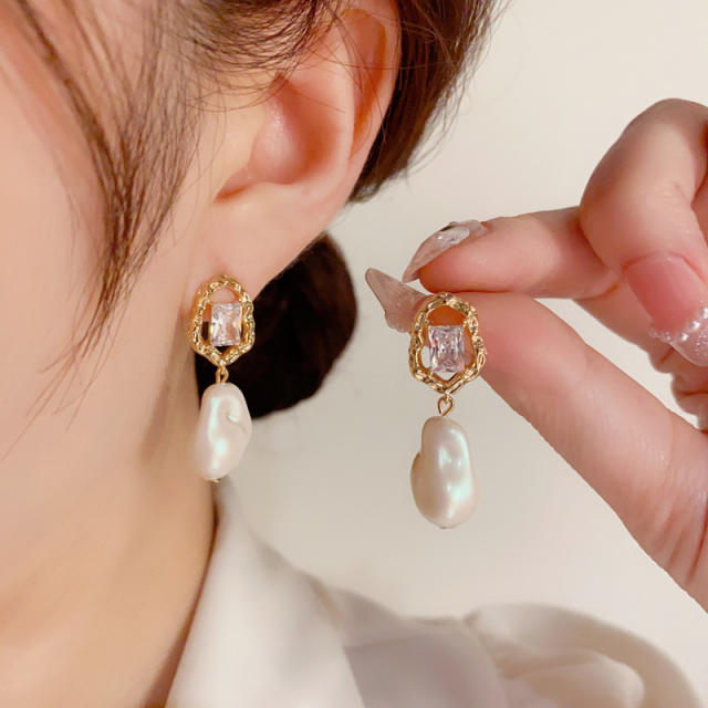 925 Needle baroque pearl drop earrings
