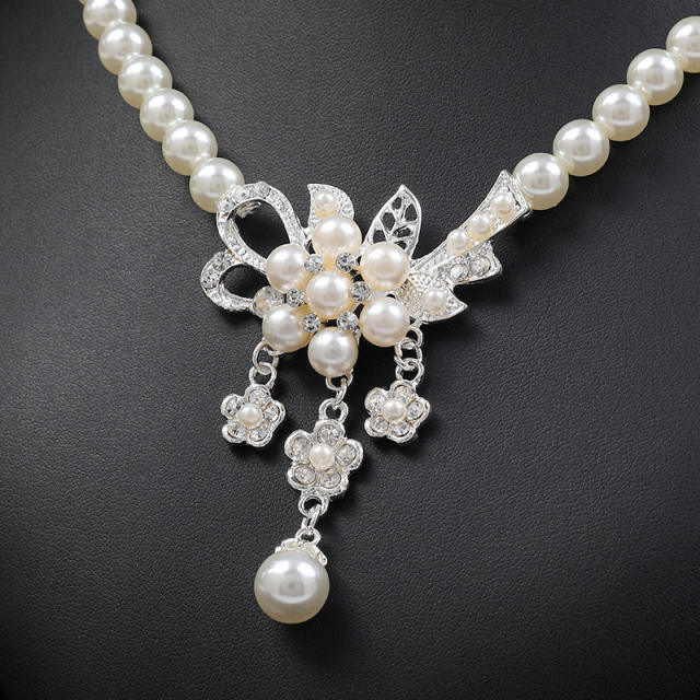 Korean fashion easy match faux pearl necklace set