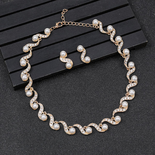 Occident fashion pearl choker necklace set