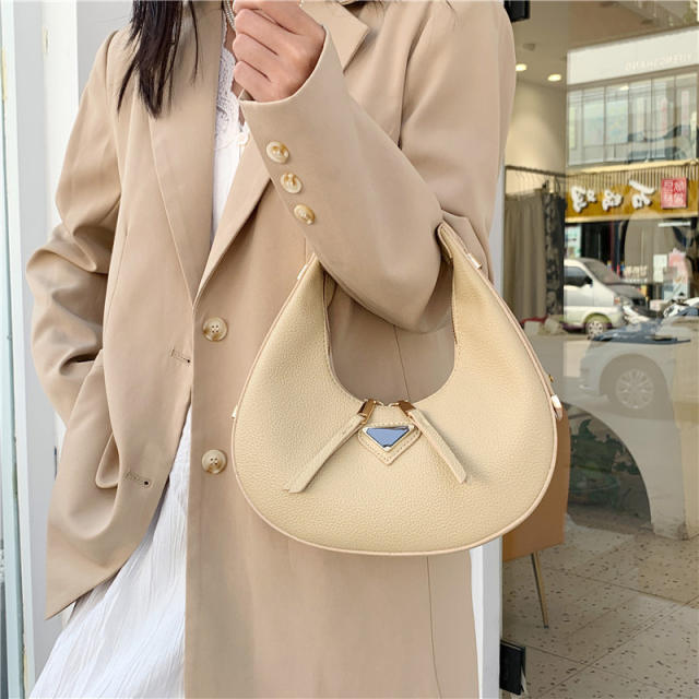 Vintage casual plain color shoulder bag