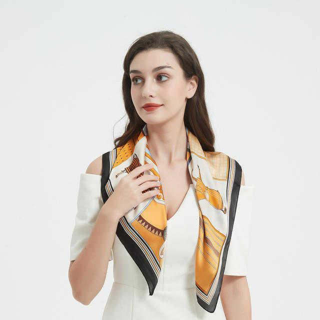 70cm color patterned square scarf