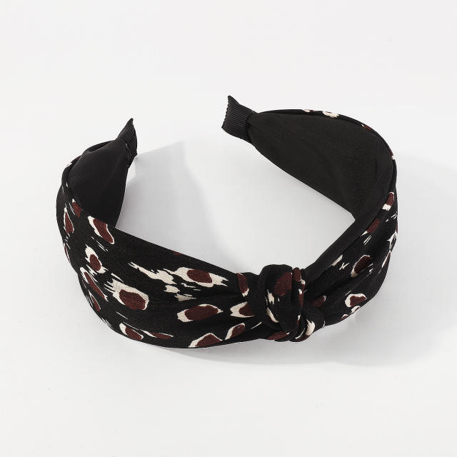 Personality vintage leopard pattern knotted headband