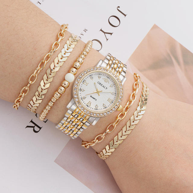 Elegant easy match women watch bracelet set